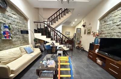 Siêu phẩm Hẻm Ô TÔ 6m thông, nhà Đẹp 3 Tầng P.12 Tân Bình 4.75x12m 57m2, 3PN. Chỉ 12.2 Tỷ.